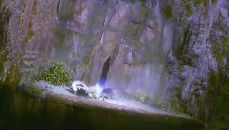 迷路的可爱男孩