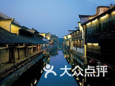 一个在低空飞翔的评论家